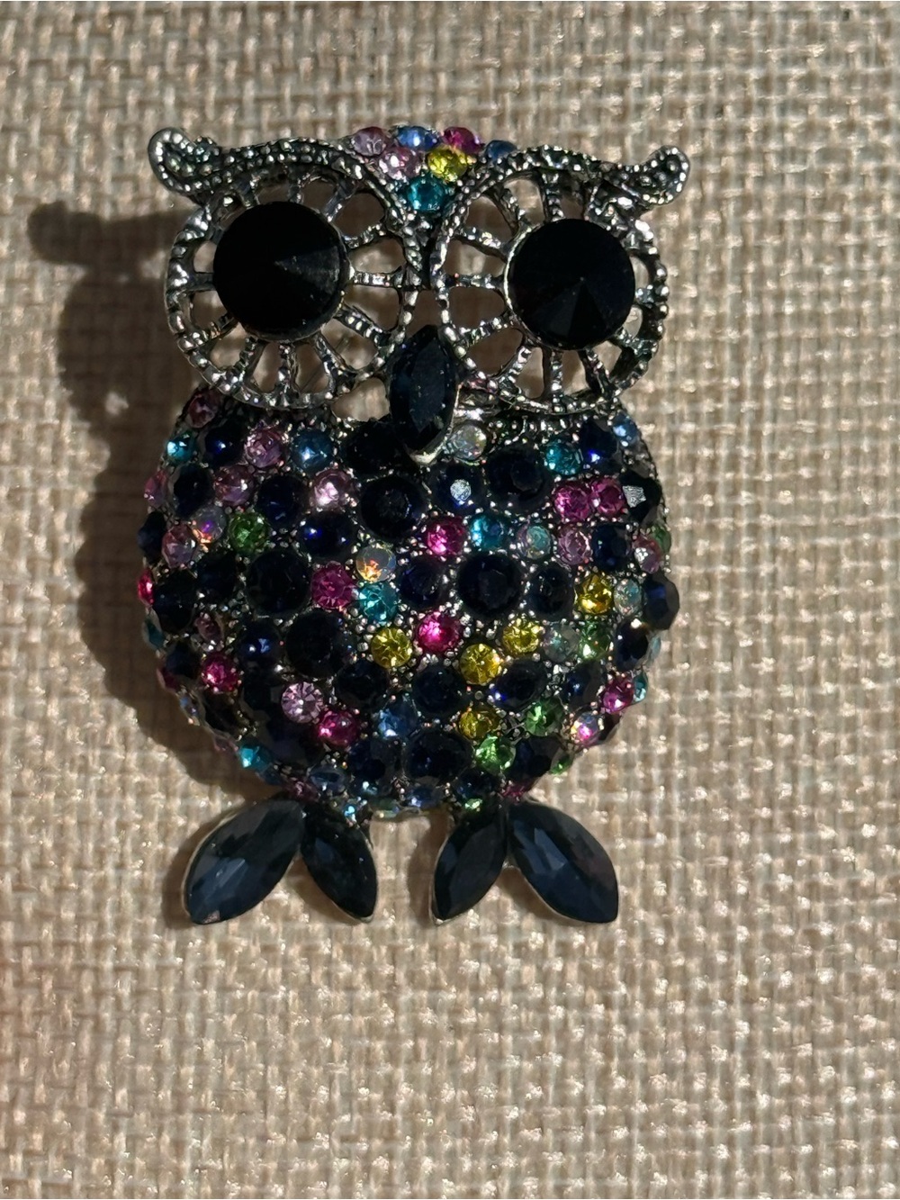 NWT Multicolor Crystal Owl Brooch Colorful Rhinestone Pin Stunning - Picture 5 of 7